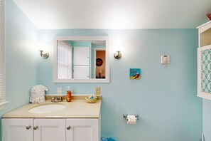 Hair dryer, towels