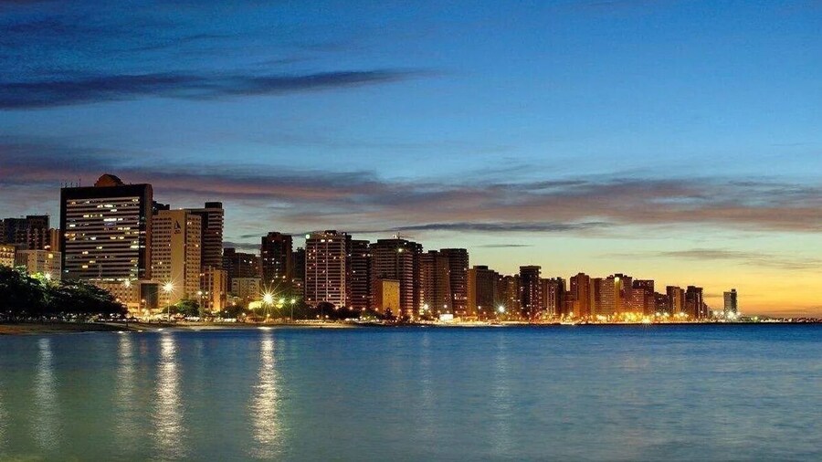 Completo em Hotel Localização Perfeita
