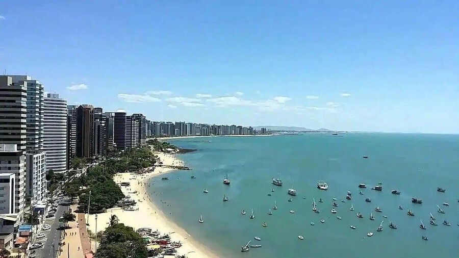 Completo em Hotel Localização Perfeita
