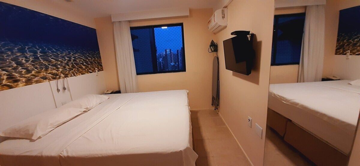 Apartment | Pillowtop beds, in-room safe, desk, laptop workspace