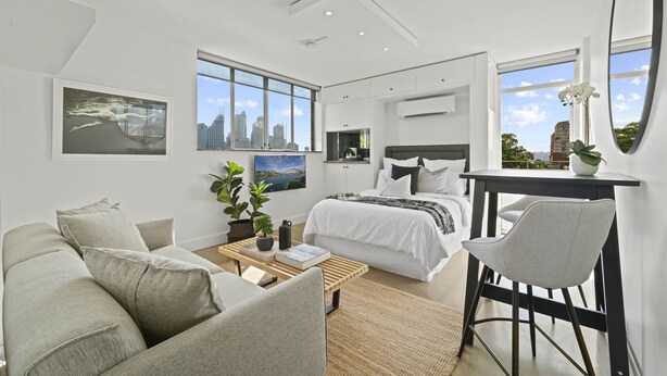 Interior - Modern Potts Point Studio (Potts Point)