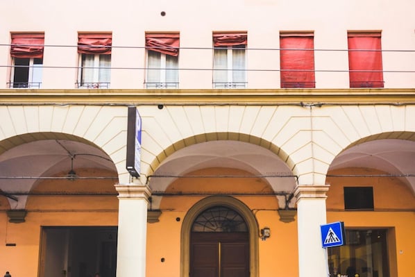 Exterior detail - GetTheKey San Felice Suite 2 (Bologna)