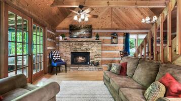 Smart TV, fireplace, video games