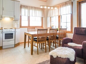 Réfrigérateur, micro-ondes, lave-vaisselle