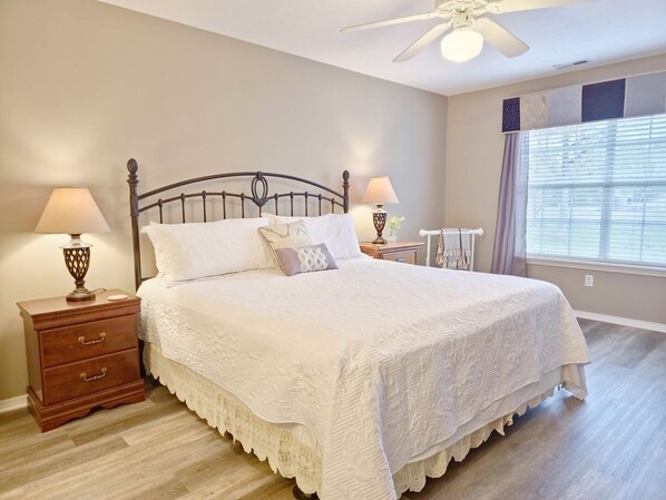 2 bedrooms, iron/ironing board, free WiFi, bed sheets