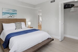 3 Schlafzimmer, Schreibtisch, Bügeleisen/Bügelbrett, kostenloses WLAN