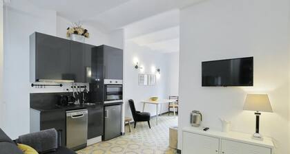 Casa Nanit Apt B à proximité du Camp Nou