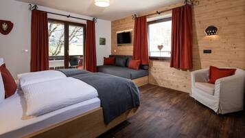2 bedrooms, Internet, bed sheets