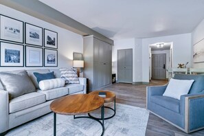 Televisión y reproductor de DVD 