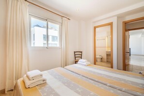 2 bedrooms, iron/ironing board, free WiFi, bed sheets - Vacation Apartment Talaia 1A with Balcony, Wi-Fi, Garden & Terrace (Puerto de Pollensa)