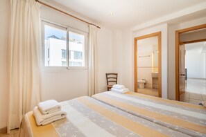 2 camere, ferro/asse da stiro, Wi-Fi gratuito, lenzuola