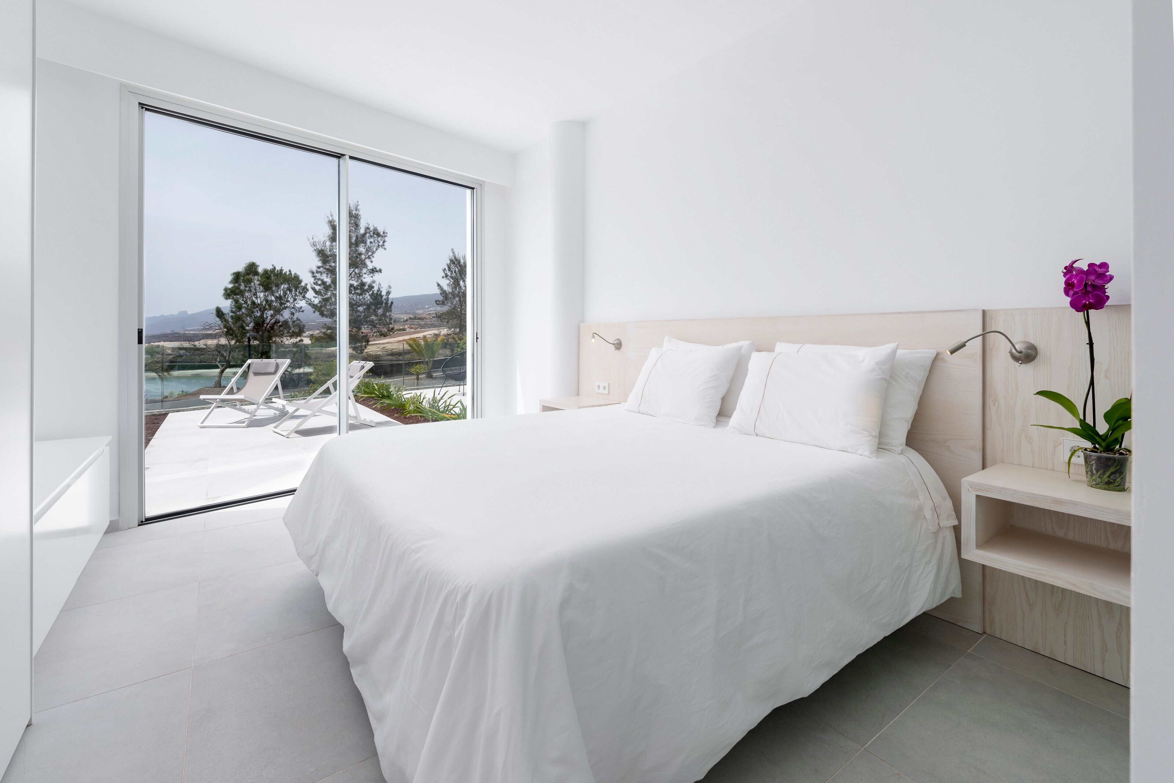 4 chambres, fer et planche à repasser, Wi-Fi gratuit, draps fournis