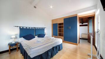 3 Schlafzimmer, Bügeleisen/Bügelbrett, kostenloses WLAN, Bettwäsche