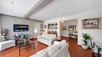 Fernseher, Stereoanlage