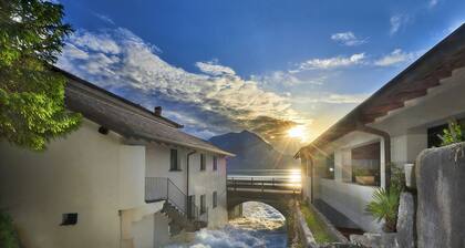 Ferienwohnung "El Lavandee" mit Seezugang, See- und Bergblick, Klimaanlage, WLAN