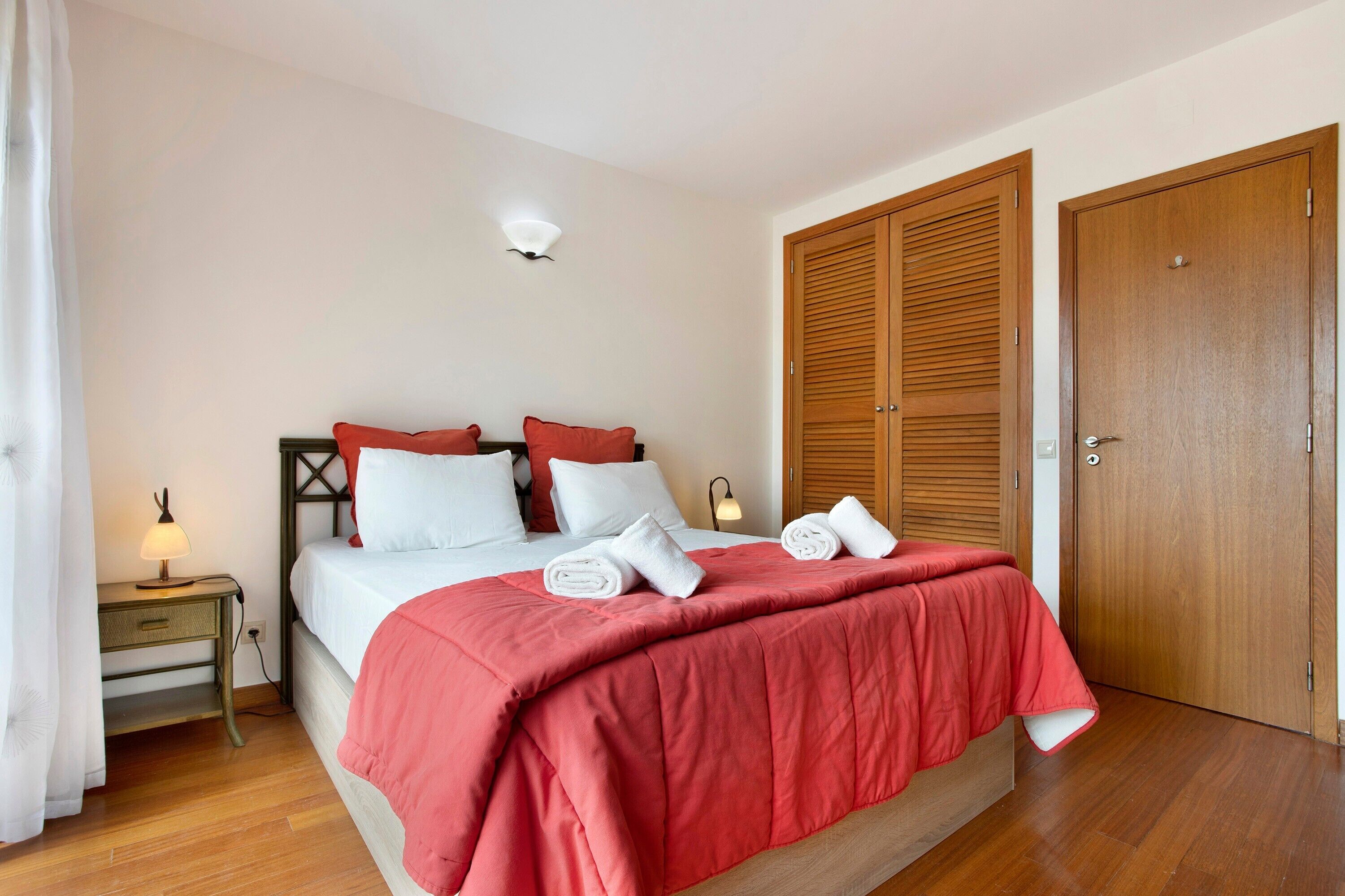 2 camere, Wi-Fi gratuito, lenzuola