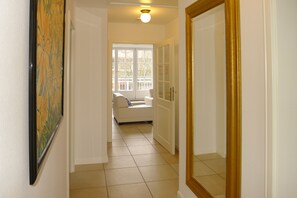 Fernseher, Kamin