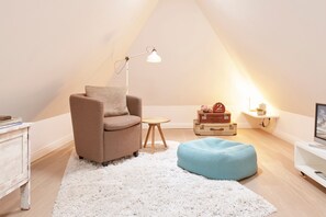 Fernseher, Kamin, Videospiele