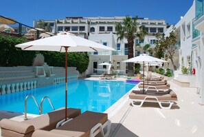 Seasonal outdoor pool - Er-Ta Soyak Beach Otel (Bodrum)