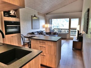 Interior - Beautiful renovated apartment for 6 in Grand-Bornand, south-facing balcony (Le Grand-Bornand)