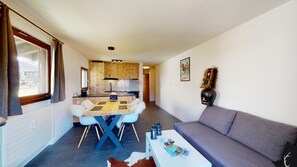 Fernseher, Stereoanlage