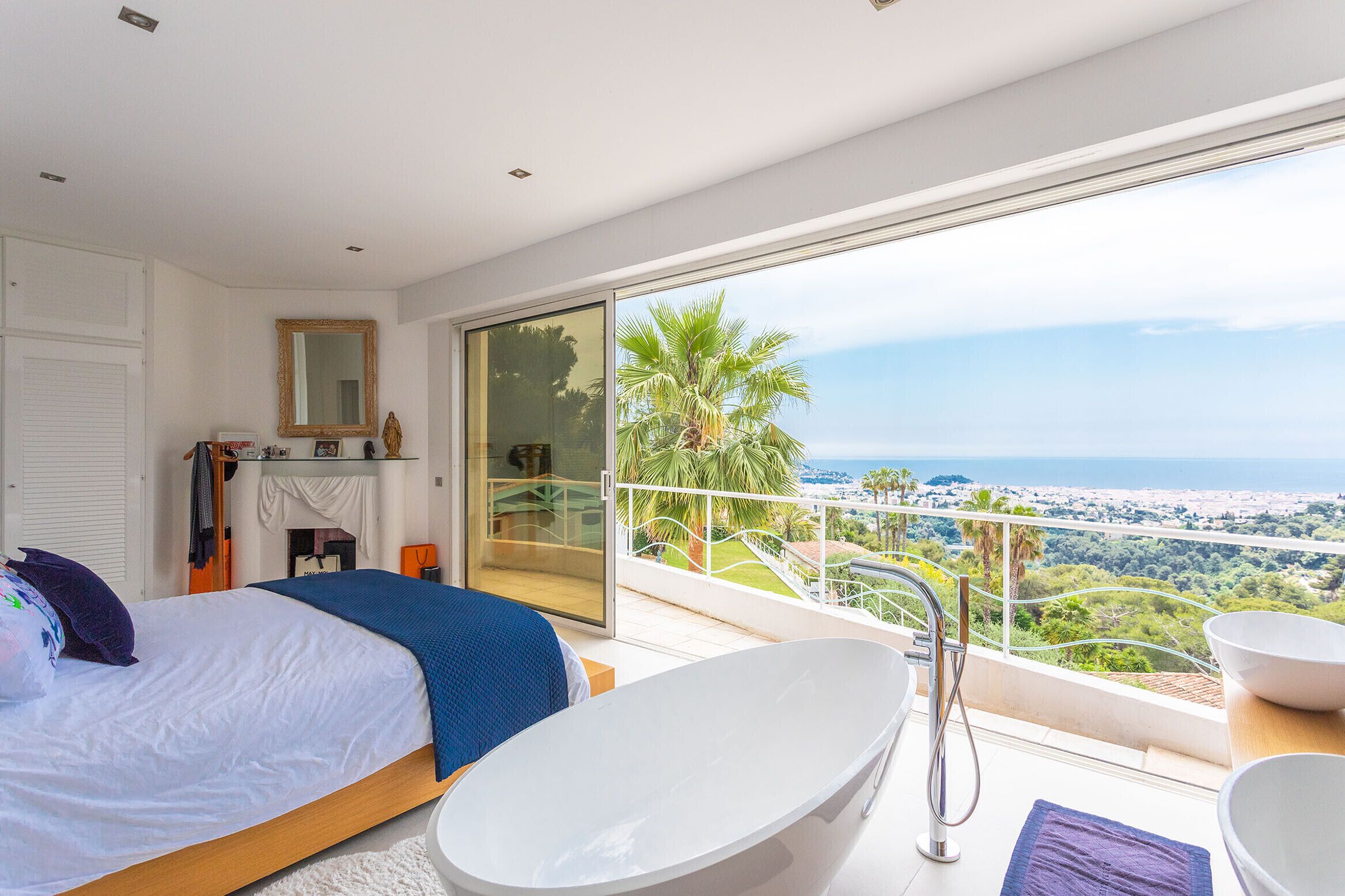 4 Schlafzimmer, Bügeleisen/Bügelbrett, kostenloses WLAN, Bettwäsche