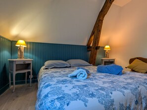 4 bedrooms, free WiFi, bed sheets