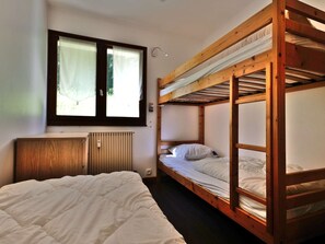 2 bedrooms, WiFi