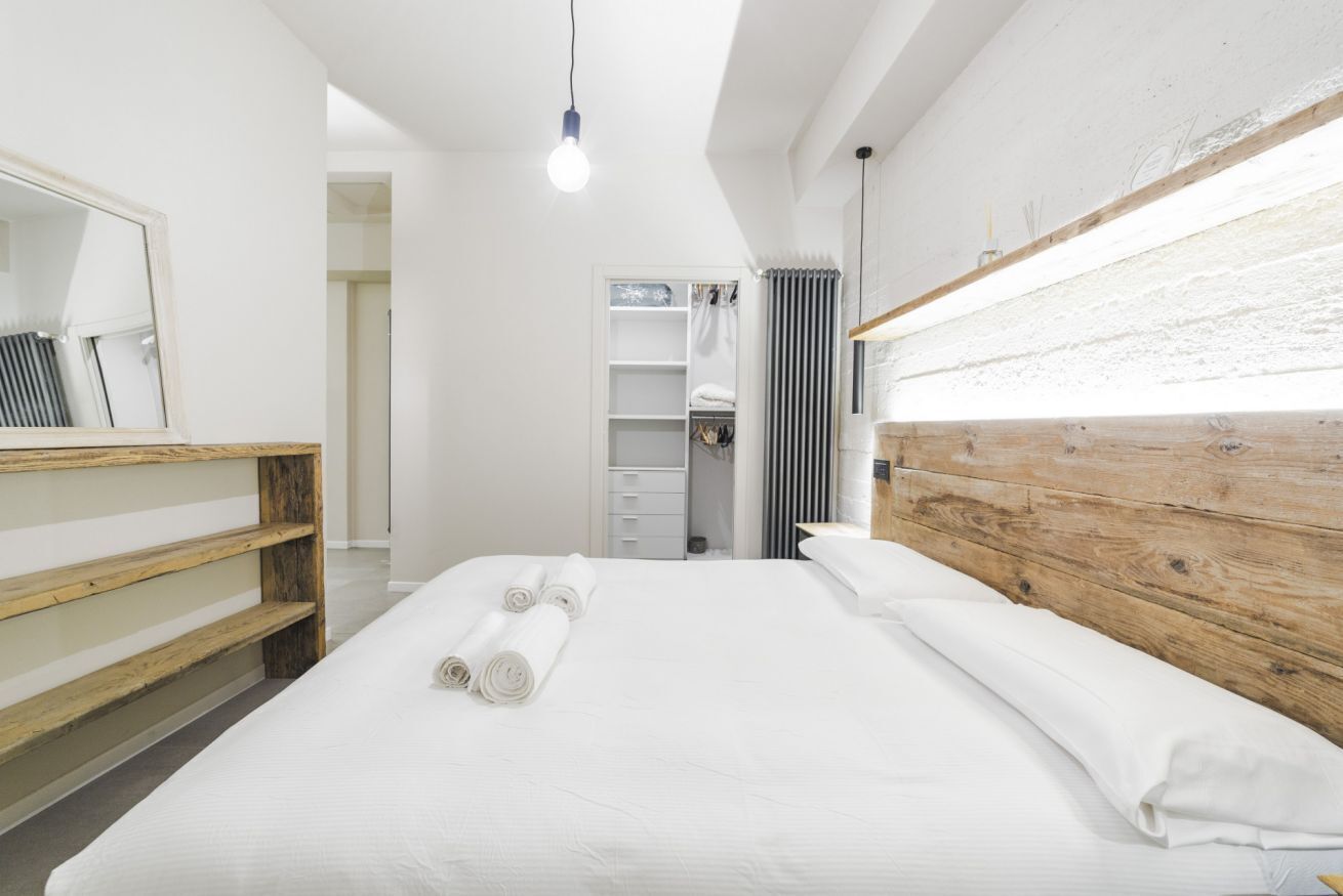 1 habitación, tabla de planchar con plancha y wifi 