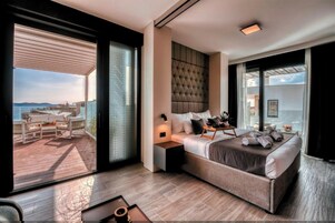 Cobertura superior, 1 quarto, banheira de imersão, vista para o mar | Roupas de cama premium