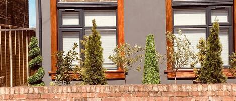 تفاصيل الفندق من الخارج