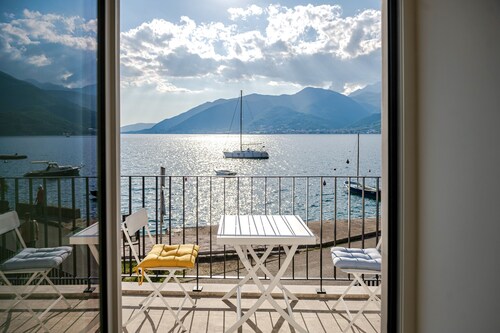 Villa Lastva is a five star seafront luxury villa with privite pool