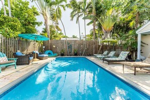 Piscine extérieure