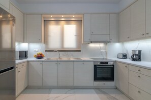 Fridge, microwave, oven, dishwasher