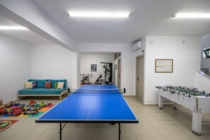 Spielezimmer