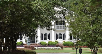 Pool View Unit 1509 at Brunswick Plantation feature 27 hole Golf Course Onsite by RedAwning