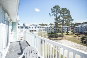 Condo, 1 Bedroom | Property grounds