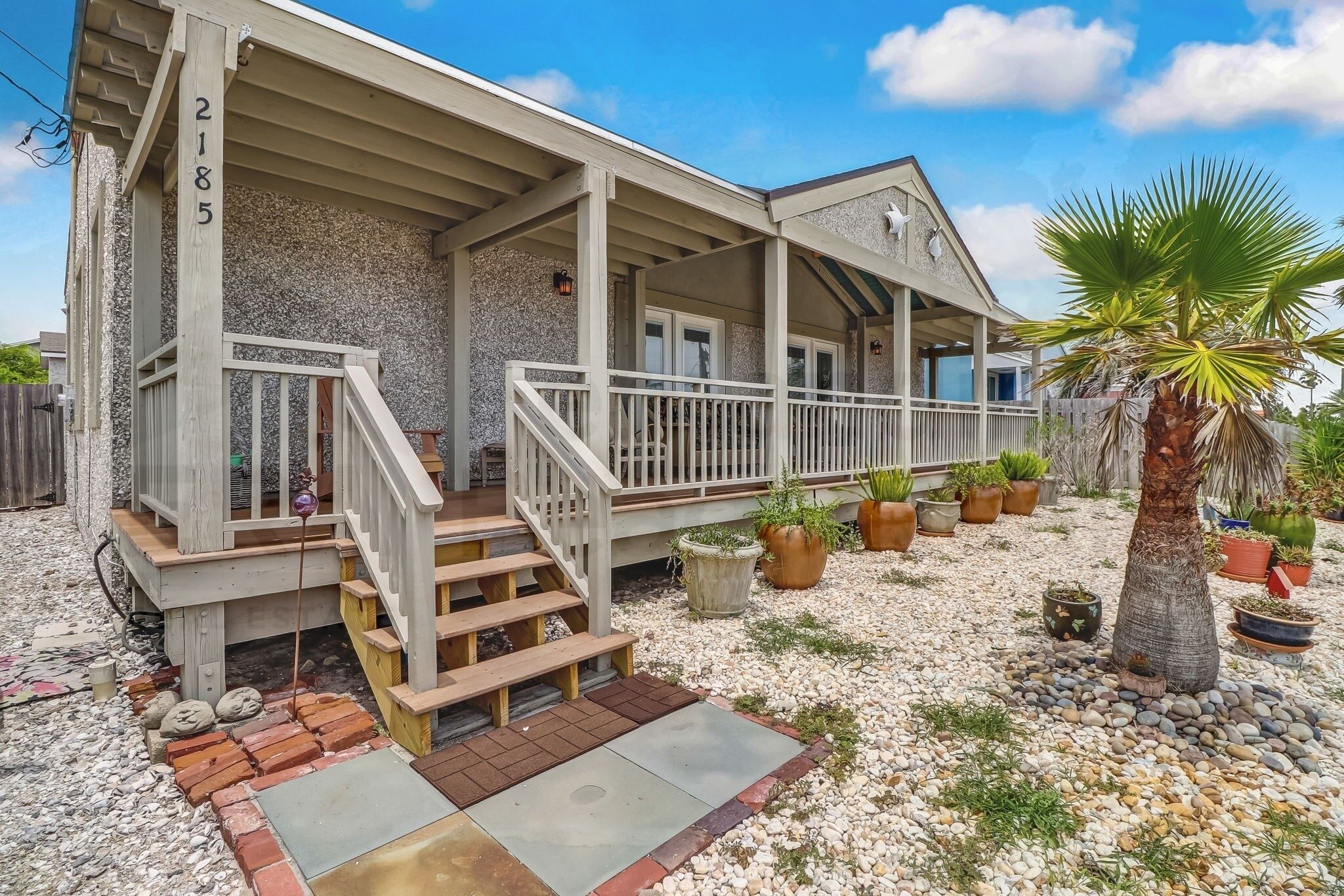 House, 3 Bedrooms | Exterior