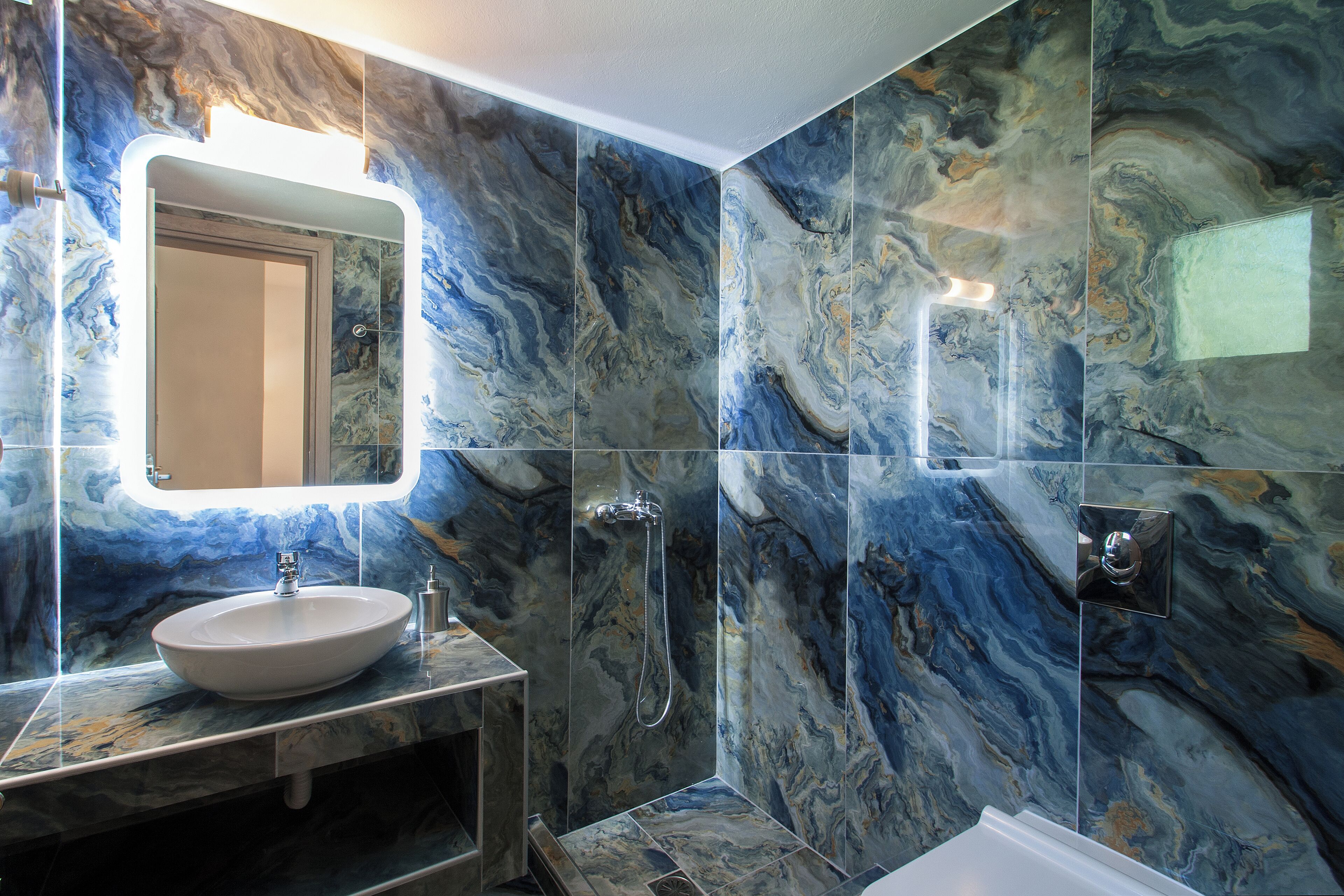 Superior Studio Aphrodite | Bathroom