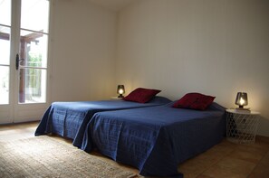 2 chambres, fer et planche Ă repasser, lit parapluie, Wi-Fi gratuit