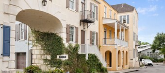 Enjoy Park Circle's Best | Charming Little Mixson