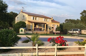 Exterior - Maison Individuelle Avec Piscine Terrain de Boules au Milieu des Vignes au Calme (Le Muy)