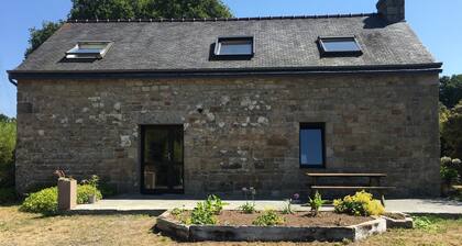 Maison en Granit Typique Rénovée