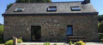 Maison en Granit Typique Rénovée