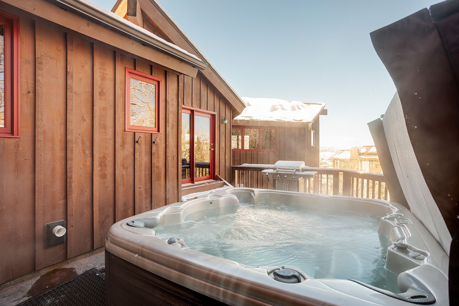 Bain à remous extérieur