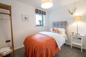 2 camere, ferro/asse da stiro, accesso a Internet