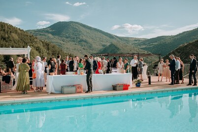 Le Château de Méouilles, un Lieu Haut de Gamme où Séjourner en Toutes Saisons