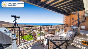 Outdoor dining - Copala 5607 - Rarely Rented 3BR Ocean-View Owner's Penthouse w/ Rooftop Fire Pit (Cabo San Lucas)