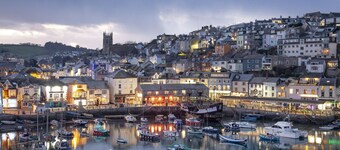 Kings Quay -  a house that sleeps 6 guests  in 3 bedrooms