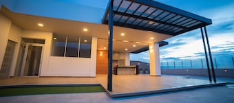 Wild Melon Apt - Paseo